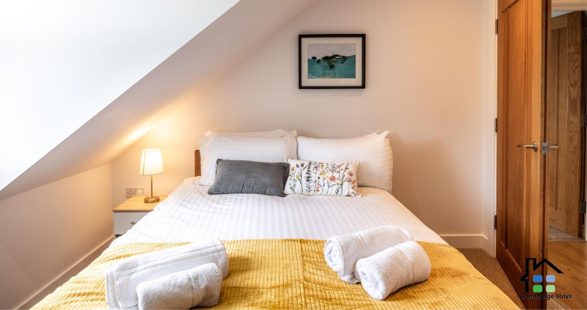 Cambridge Stays Diamond 2Br Apartment-Central-Parking-Walk To City & Train Station Eksteriør bilde